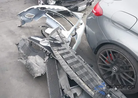 2021 Mercedes-Benz A 220 z USA, uszkodzony, nr VIN W1K3G4EB0MJ309192